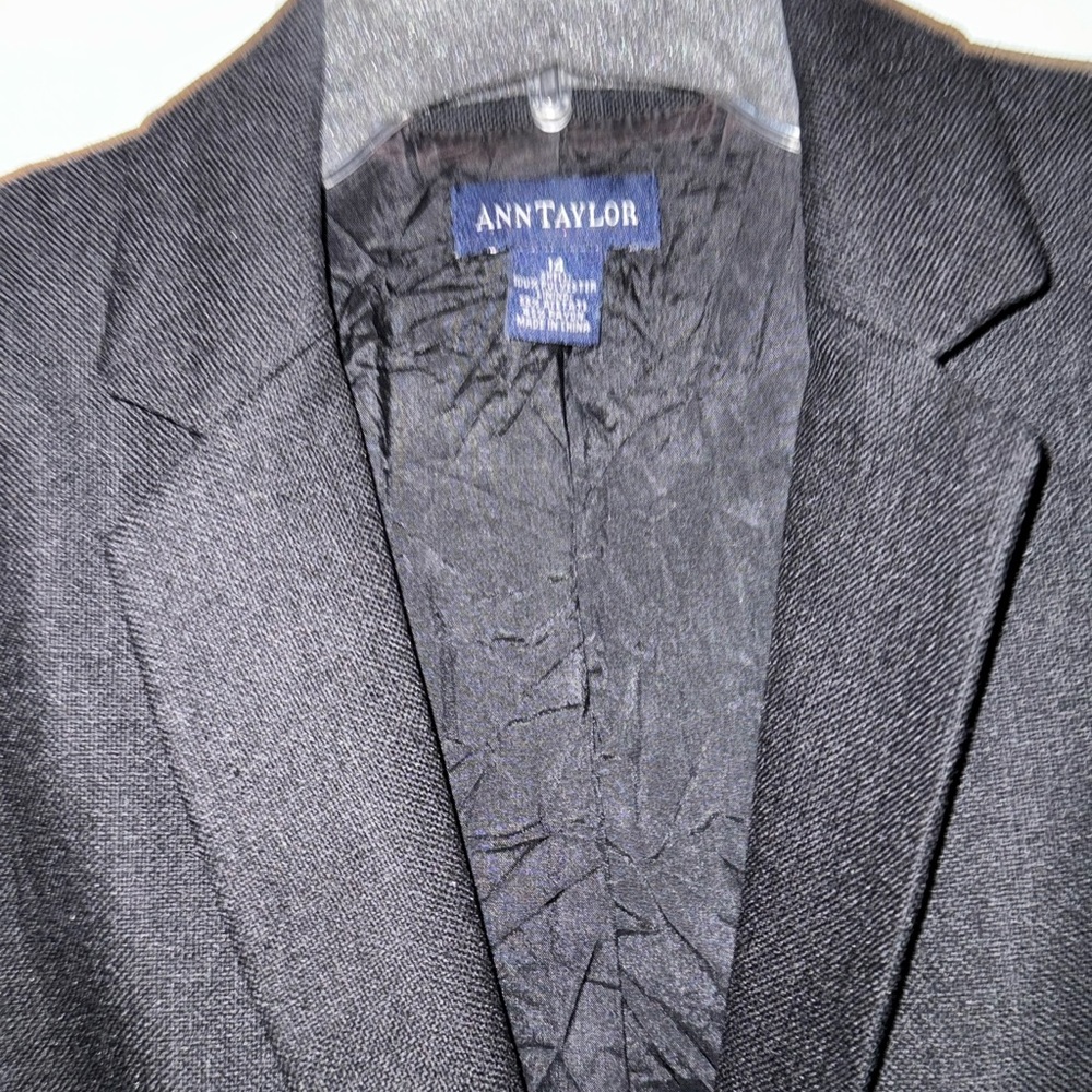 Ann Taylor Blazer size 14
